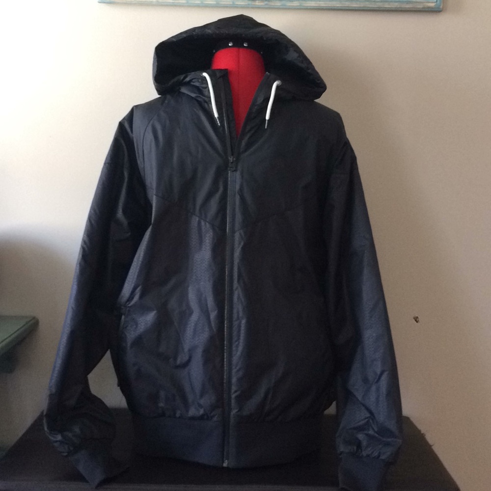 Nike lightweight jacket